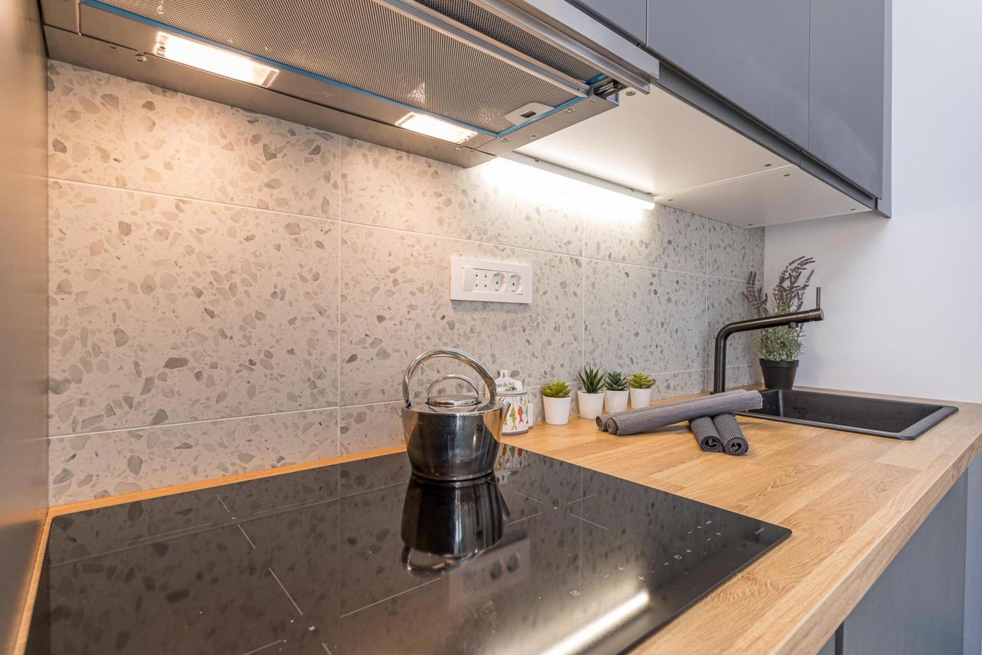 Sapore Di Mare Apartments - Happy Rentals บัชกา ภายนอก รูปภาพ