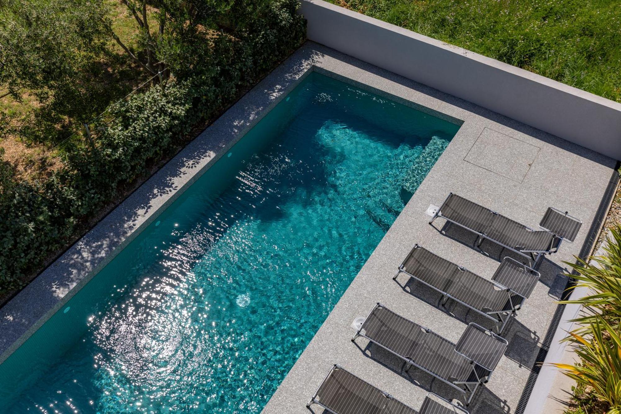 Sapore Di Mare Apartments - Happy Rentals บัชกา ภายนอก รูปภาพ
